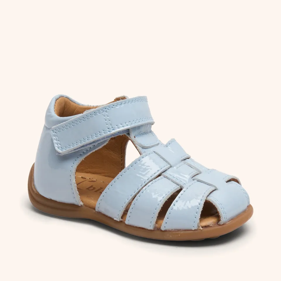 bisgaard-carly-light-blue-geschlossene-sandale-aus-lwg-zertifiziertem-leder image 1