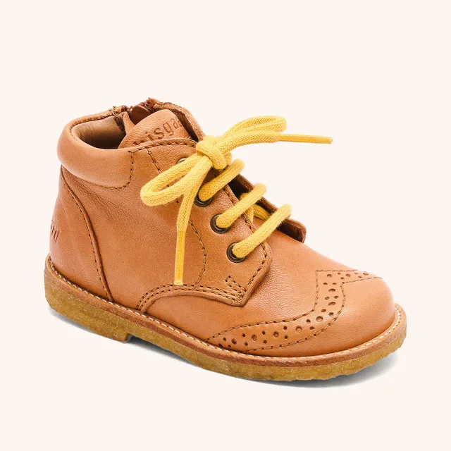 bisgaard-tine-lauflernschuh-cognac-leder image 1