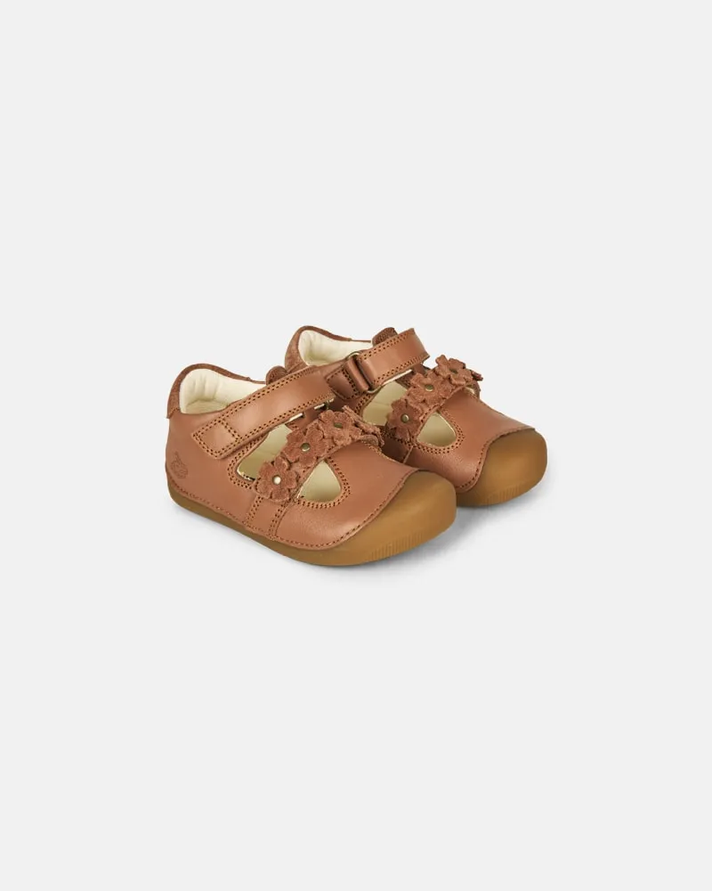 bundgaard-petit-summer-flower-lauflern-barfu-sandale-cognac image 1