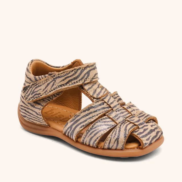 bisgaard-carly-geschlossene-ledersandale-zebra-glitter image 1