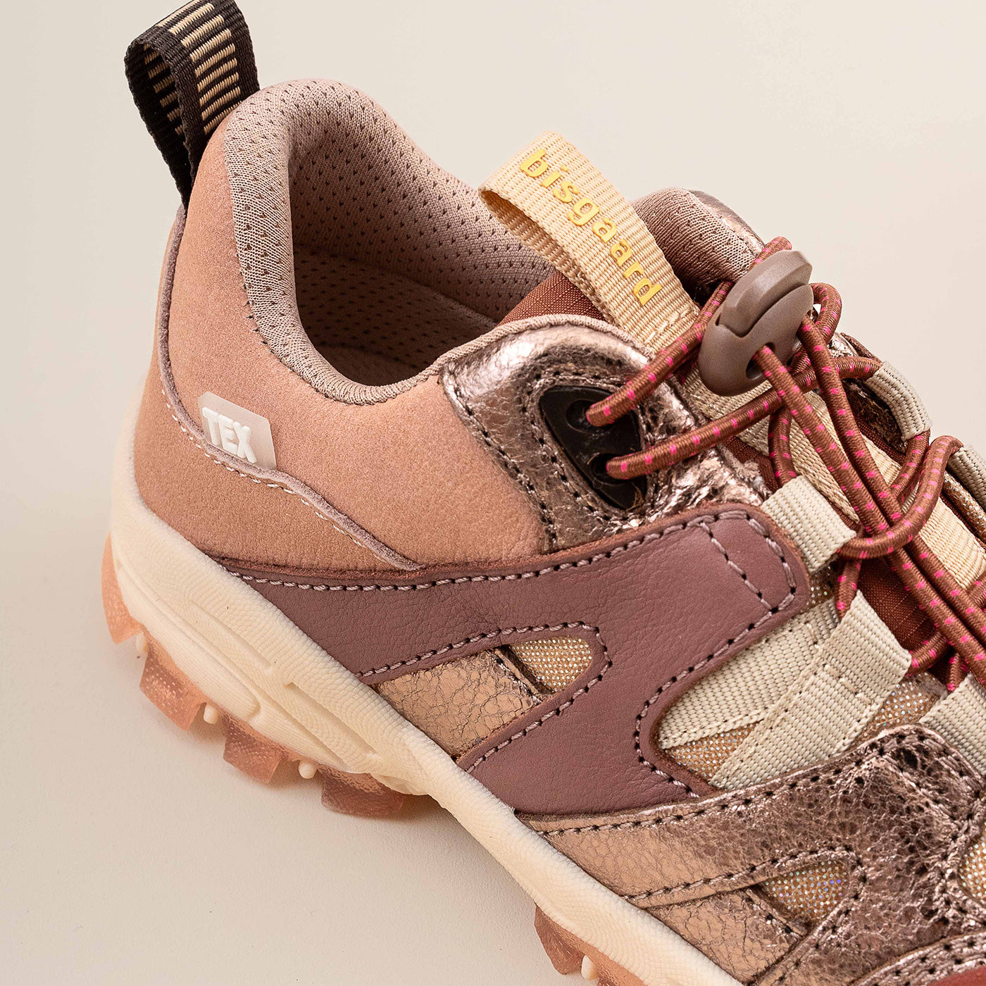 bisgaard-pilou-tex-rose-gold-wasserdichter-outdoor-bergangsstiefel-aus-nubuk-und image 6