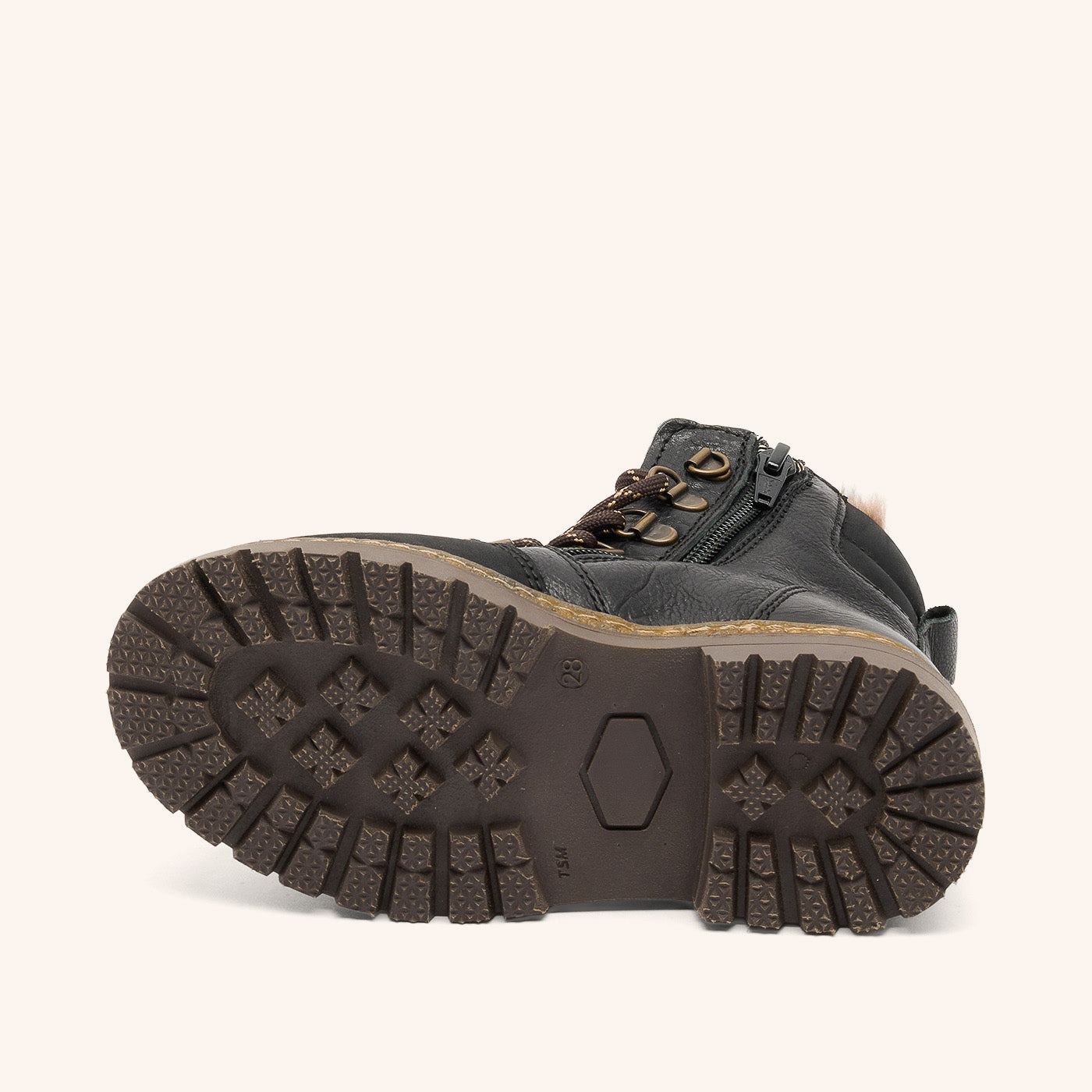 bisgaard-gert-lamb-gef-tterter-leder-schn-rstiefel-in-rustic-black-f-r-kalte-tag image 4