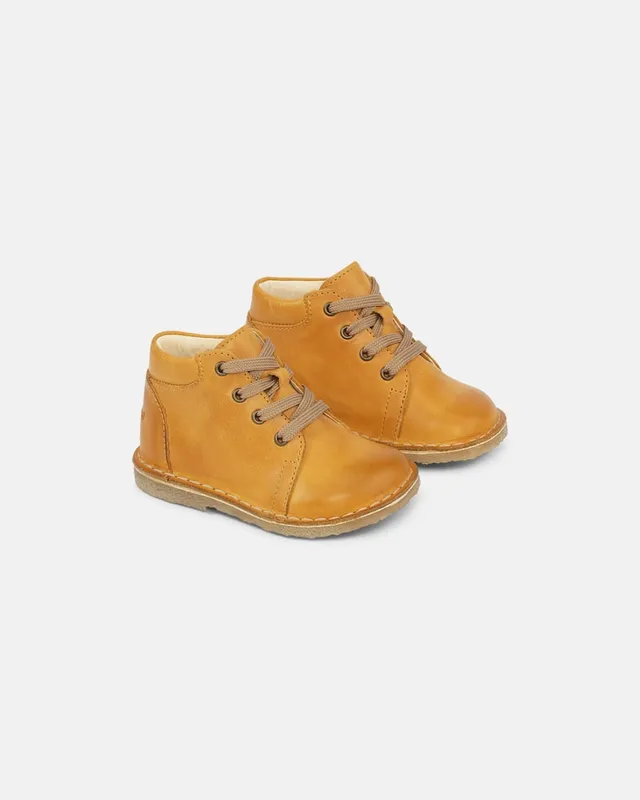 bundgaard-oma-lace-lauflern-bergangsschuh-yellow image 1